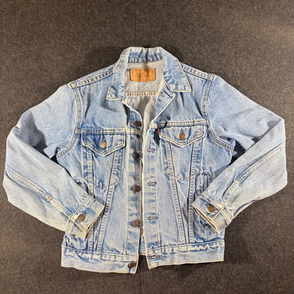 Vintage Levi's Trucker Jacket Kids 16 Light Blue Denim 90s Red Tab 70507-0215